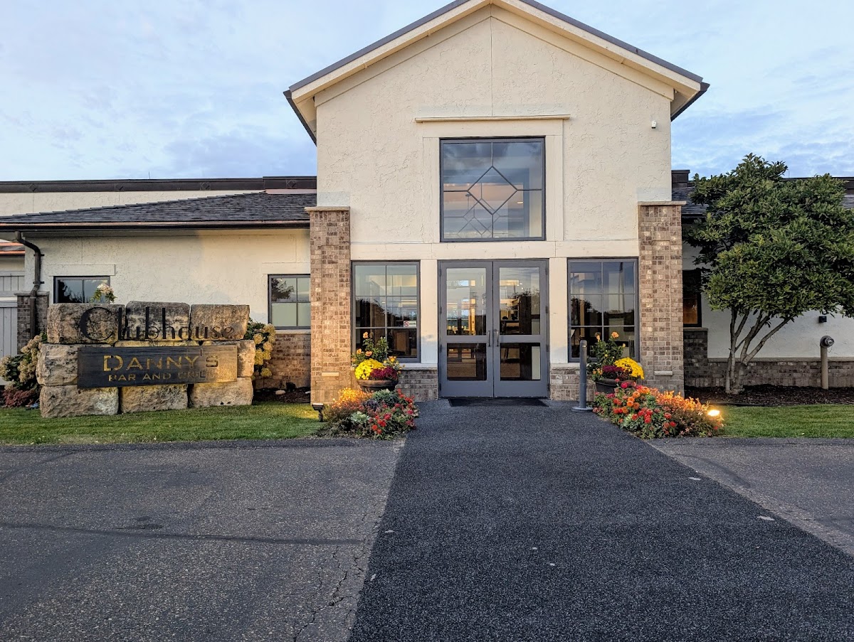 Danny's Kitchen + Bar Photos 2